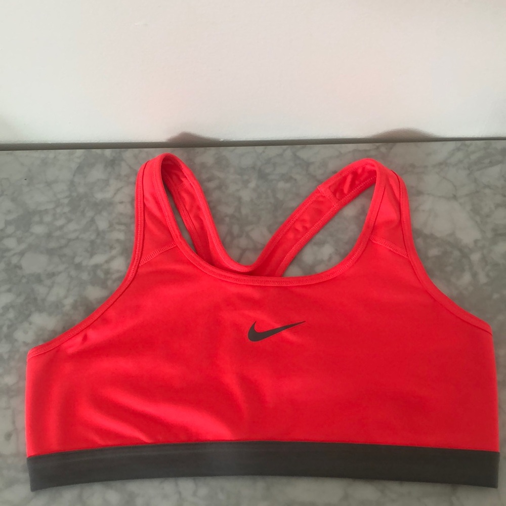 NIKE DRY - FIT Sportsbra in Hot Pink & Gray